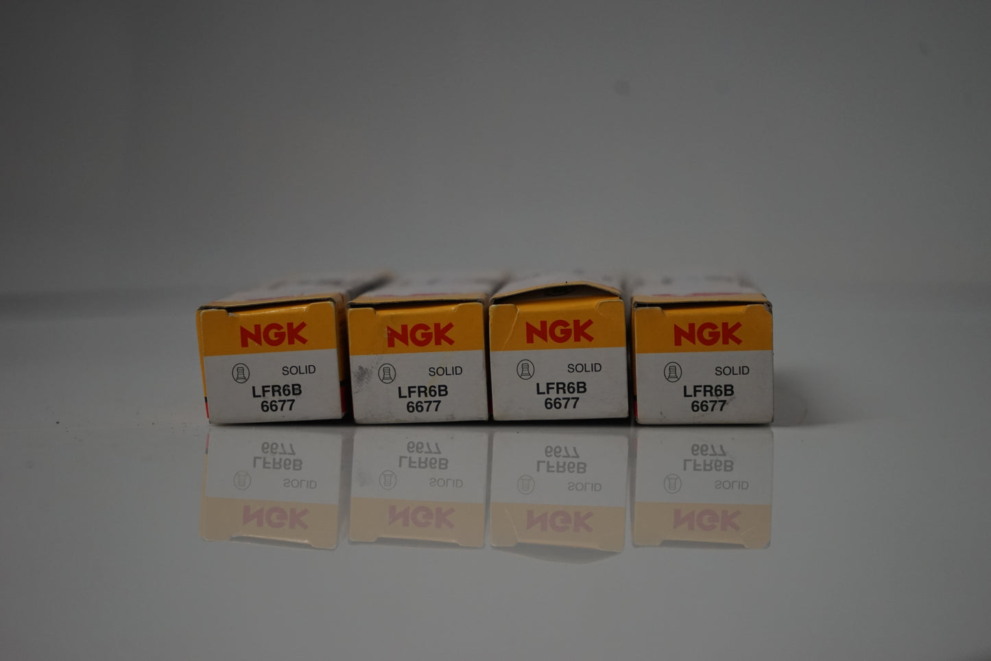 Kit 4 bougies NGK LFR6B (206 S16 et RC)