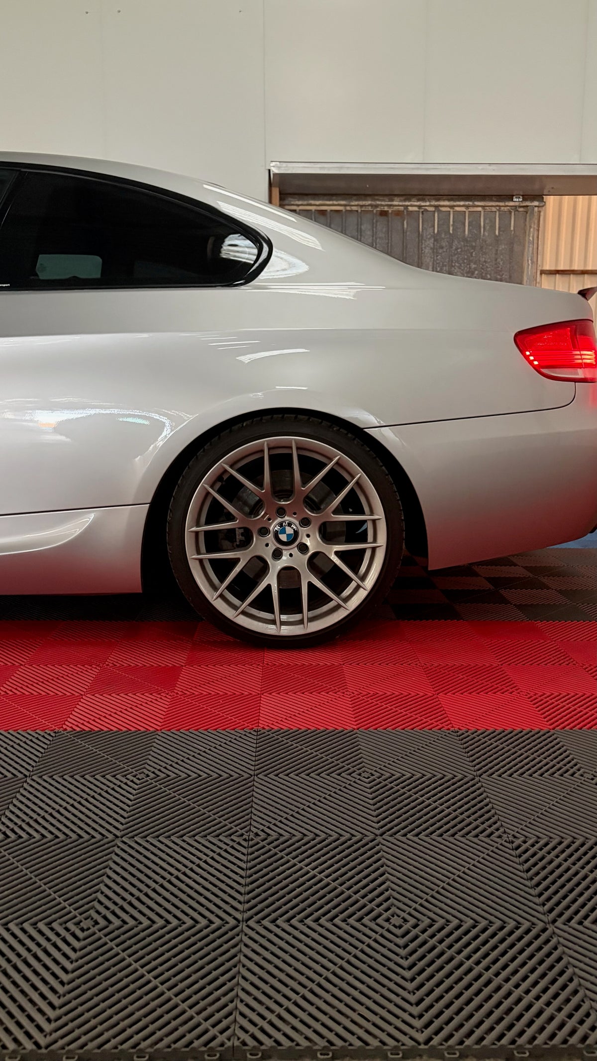 BMW 335i Coupé E92 Pack M – N54 – Entièrement fiabilisée
