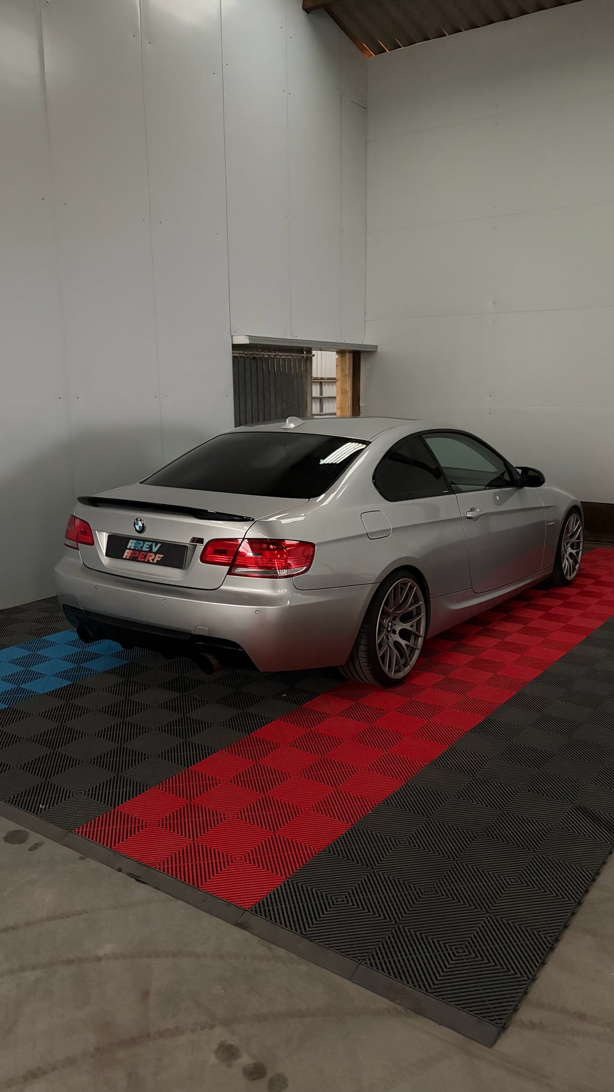 BMW 335i Coupé E92 Pack M – N54 – Entièrement fiabilisée